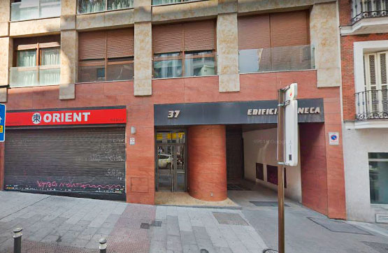 Parking - Individual en venta  en  Calle de Leganitos, Madrid Capital