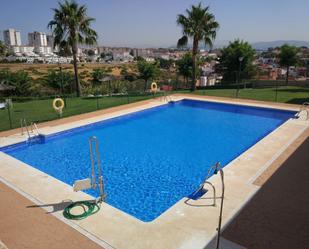 Piscina de Pis de lloguer en Algeciras amb Piscina, Moblat i Forn