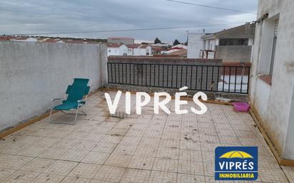 Viviendas y casas baratas en venta en San Pedro de Mérida: Desde € -  Chollos y Gangas | fotocasa