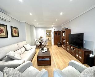 Living room of Flat for sale in San Sebastián de los Reyes  with Air Conditioner