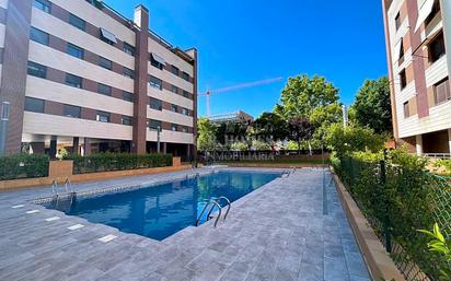 Swimming pool of Flat for sale in Getafe  with Air Conditioner and Swimming Pool