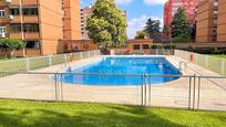 Swimming pool of Flat for sale in Coslada  with Air Conditioner, Terrace and Swimming Pool