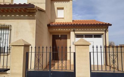 12 Homes and houses for sale at Casas de Haro | fotocasa