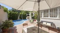 Exterior view of House or chalet for sale in  Madrid Capital  with Air Conditioner, Heating and Private garden