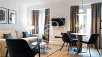 Sala d'estar de Pis de lloguer en  Madrid Capital amb Aire condicionat i Balcó