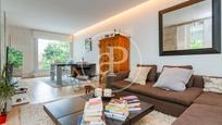 Living room of House or chalet for sale in  Madrid Capital  with Air Conditioner, Terrace and Swimming Pool