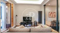 Living room of Flat for sale in  Madrid Capital  with Air Conditioner and Balcony