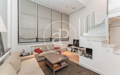 Living room of Flat for sale in  Madrid Capital  with Air Conditioner