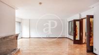 Living room of Single-family semi-detached for sale in  Madrid Capital  with Air Conditioner, Terrace and Balcony