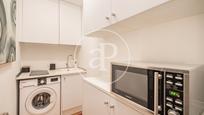 Kitchen of Flat for sale in  Madrid Capital  with Air Conditioner