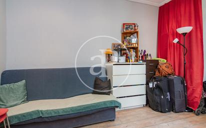 Bedroom of Flat for sale in  Madrid Capital  with Air Conditioner