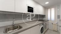 Kitchen of Flat to rent in  Madrid Capital  with Air Conditioner