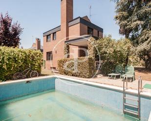 Jardí de Casa o xalet en venda en Pozuelo de Alarcón amb Piscina