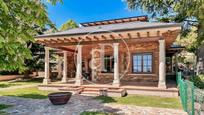 Jardí de Casa o xalet en venda en Miraflores de la Sierra amb Aire condicionat, Terrassa i Piscina