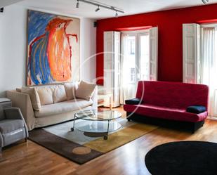Living room of House or chalet to rent in  Madrid Capital  with Air Conditioner and Balcony