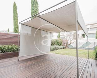 Terrace of Single-family semi-detached for sale in  Madrid Capital  with Air Conditioner, Terrace and Swimming Pool