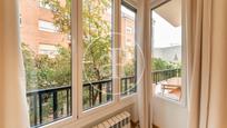 Balcony of Flat to rent in  Madrid Capital  with Air Conditioner and Balcony