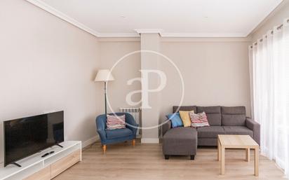 Living room of Flat to rent in  Madrid Capital  with Terrace and Balcony