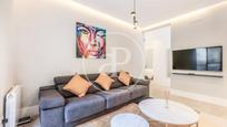 Living room of Flat for sale in  Madrid Capital  with Air Conditioner and Balcony