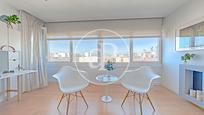 Living room of Flat to rent in  Madrid Capital  with Air Conditioner, Terrace and Balcony