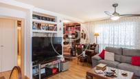 Living room of Flat for sale in  Madrid Capital  with Air Conditioner, Heating and Private garden