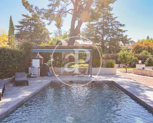 Swimming pool of House or chalet to rent in  Madrid Capital  with Air Conditioner, Terrace and Swimming Pool