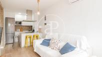 Living room of Flat to rent in  Madrid Capital  with Air Conditioner