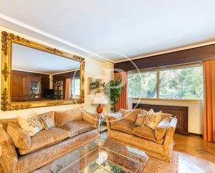 Living room of Flat for sale in  Madrid Capital  with Air Conditioner