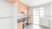 Kitchen of Flat for sale in  Madrid Capital  with Air Conditioner