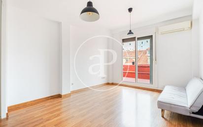 Living room of Flat to rent in  Madrid Capital  with Air Conditioner and Terrace