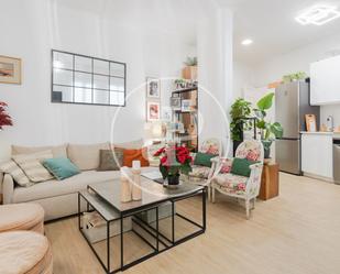 Living room of Flat for sale in  Madrid Capital  with Heating