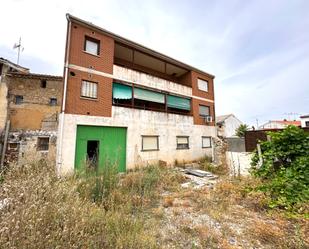 Exterior view of House or chalet for sale in Mondéjar  with Terrace and Balcony