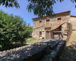 Vista exterior de Finca rústica en venda en Montagut i Oix