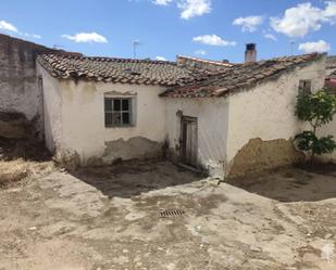 Exterior view of House or chalet for sale in Adanero