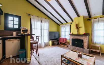 Sala d'estar de Casa o xalet en venda en Chinchón amb Terrassa