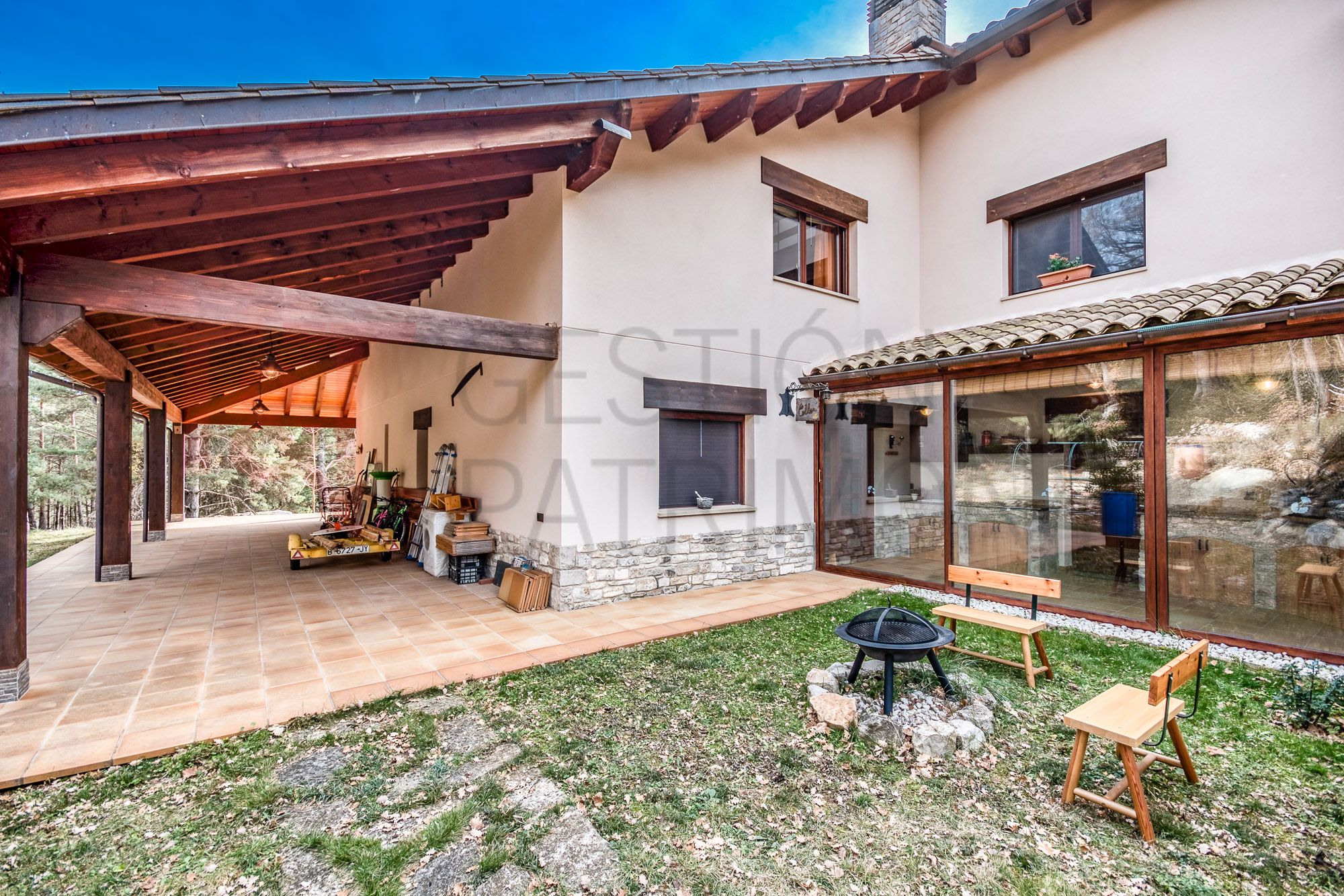 7 Homes and houses for sale at Josa i Tuixén | fotocasa