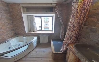 Bathroom of Apartment for sale in  Barcelona Capital  with Air Conditioner and Terrace