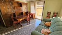 Sala d'estar de Apartament en venda en Elda amb Balcó