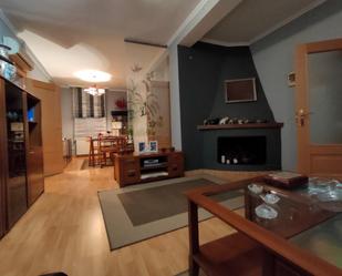 Sala d'estar de Pis en venda en Esplús amb Aire condicionat i Terrassa