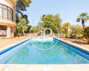 Piscina de Casa o xalet en venda en Torrent amb Aire condicionat, Terrassa i Piscina