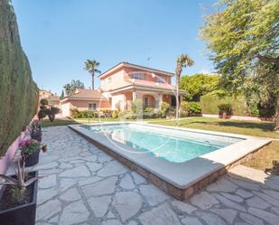 Jardí de Casa o xalet en venda en L'Eliana amb Aire condicionat, Terrassa i Piscina