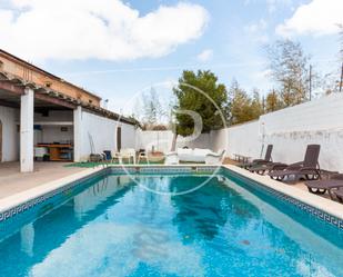 Swimming pool of Country house for sale in Chiva  with Terrace and Swimming Pool