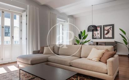 Living room of Flat to rent in  Valencia Capital  with Air Conditioner, Terrace and Balcony