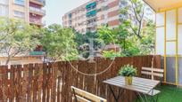 Exterior view of Flat for sale in  Valencia Capital  with Air Conditioner, Terrace and Balcony