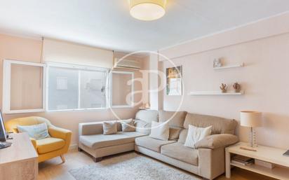 Living room of Flat for sale in  Valencia Capital  with Air Conditioner