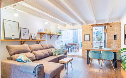 Living room of Flat for sale in  Valencia Capital  with Air Conditioner, Terrace and Balcony