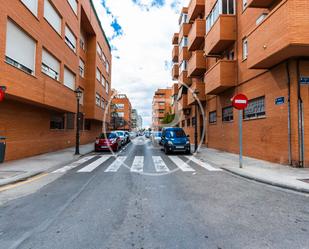 Vista exterior de Casa adosada en venda en  Valencia Capital amb Terrassa i Balcó