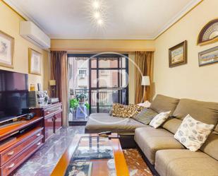 Exterior view of Flat for sale in  Valencia Capital  with Air Conditioner, Heating and Terrace