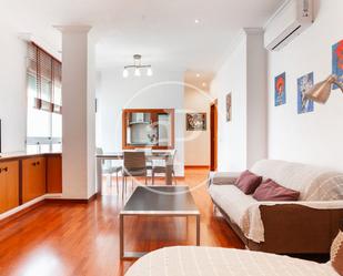 Living room of Flat to rent in  Valencia Capital  with Air Conditioner, Heating and Furnished