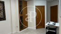 Flat to rent in  Valencia Capital  with Air Conditioner, Heating and Furnished